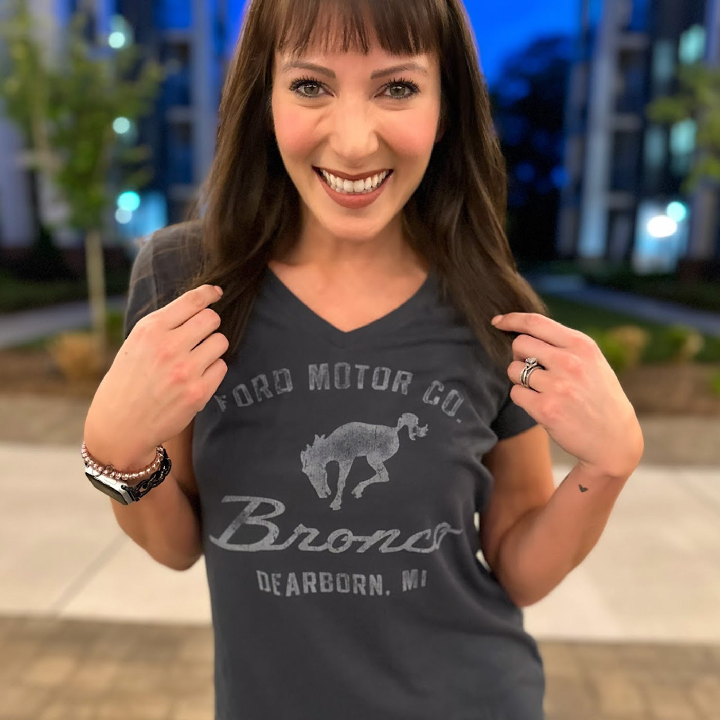 Ford Bronco Women's Vintage Logo V-Neck T-Shirt