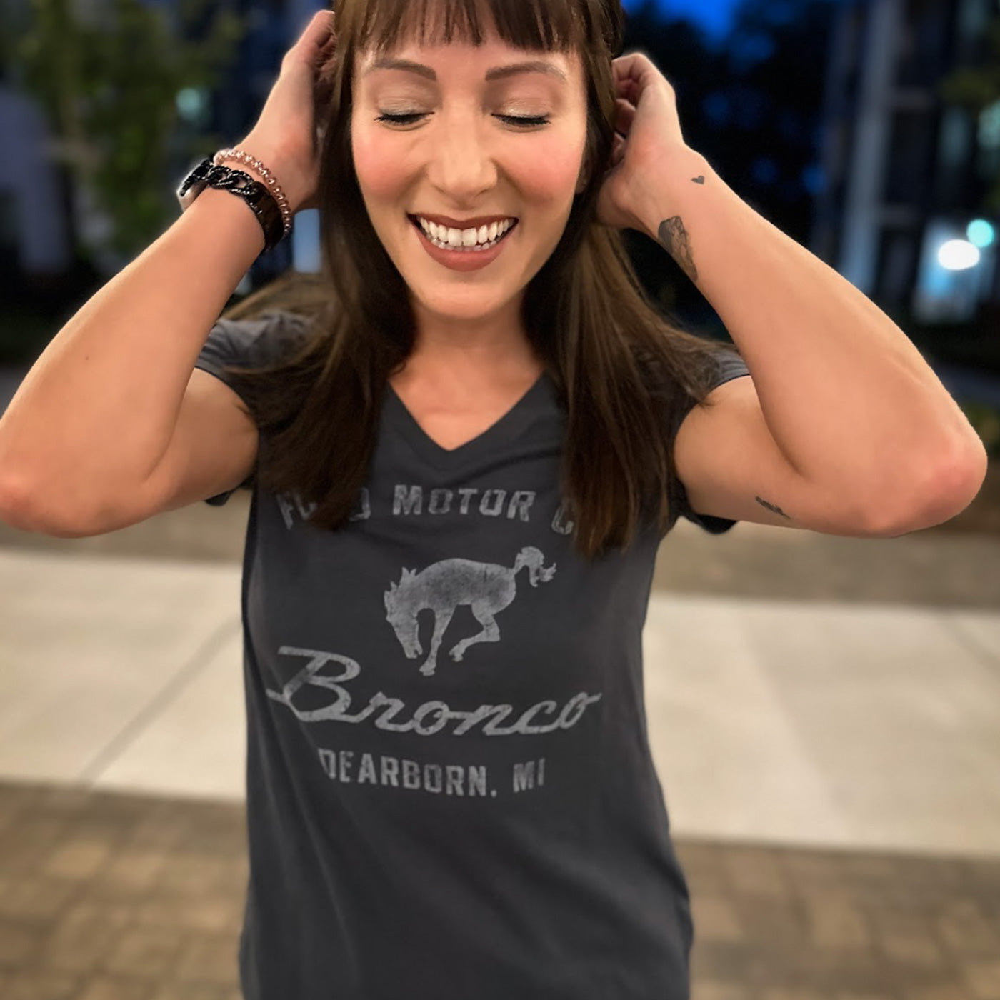 Ford Bronco Women's Vintage Logo V-Neck T-Shirt